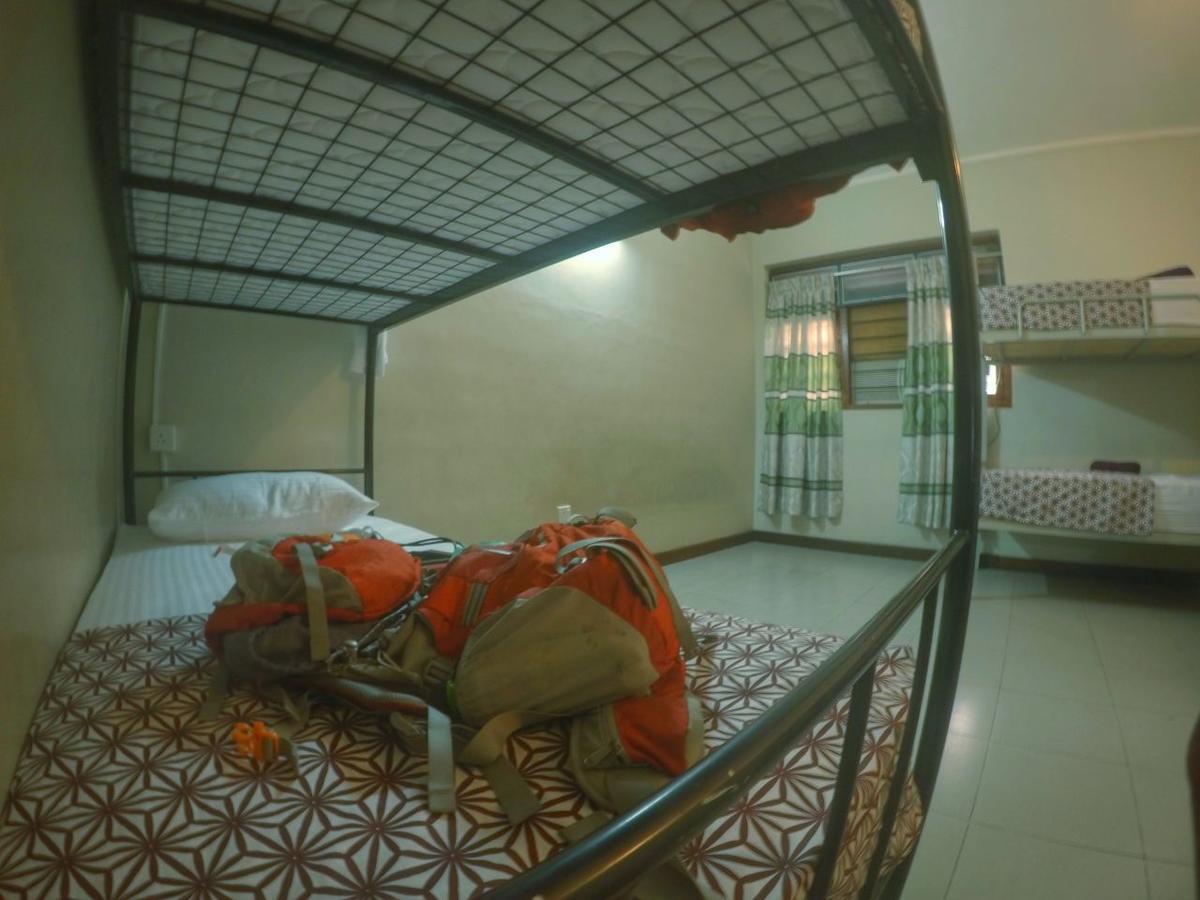 Trip "N" Chill Hostels Colombo Airport Katunayaka Ngoại thất bức ảnh