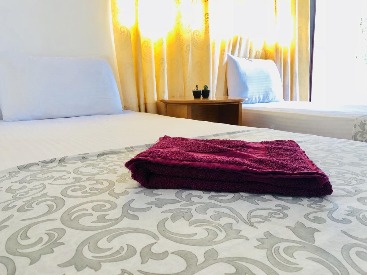 Trip "N" Chill Hostels Colombo Airport Katunayaka Ngoại thất bức ảnh